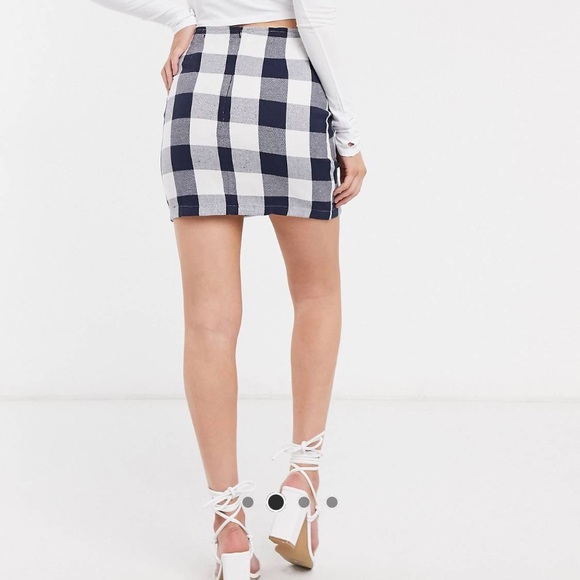 NWT ASOS HEARTBREAK GINGHAM PLAID MINI SKIRT - Picture 4 of 5